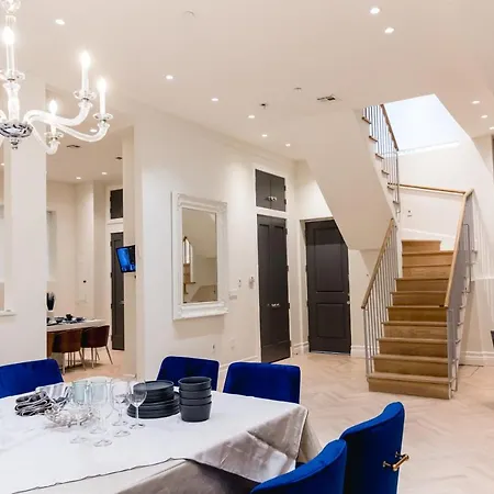 Privet House - Midwood/Flatbush Recently Remodeled Villa